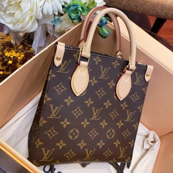 Louis Vuitton Small Plat BB Shoulder Bag - Picture 1 of 7